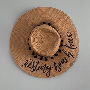 Resting Beach Face Sun Hat OS